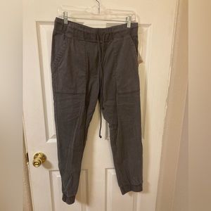 Bella Dahl Chelsea Joggers NWT